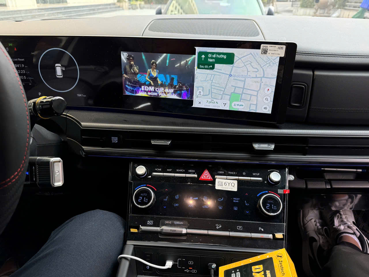 Android Box Xe Santafe 2024-2025